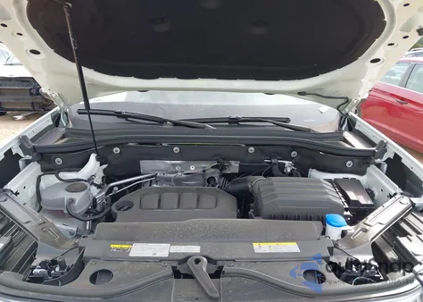 2024 Volkswagen Atlas Cross Sport 2.0T Se W/Technology z USA, uszkodzony, nr VIN 1V2JE2CA8RC212273